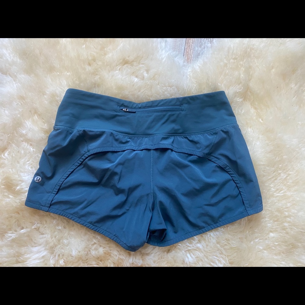 Lululemon speedy